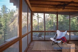 Cottage in a pine forest on a hillside in Montana