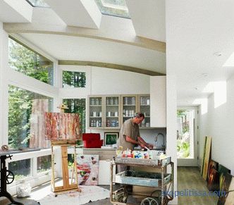 Two mini-cottages as an extension to the house in Mill Valley, California