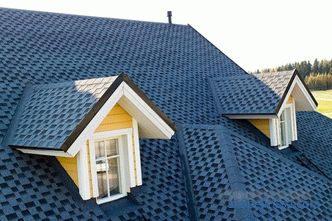 Construction of the roof of a private house: the types and stages of installation