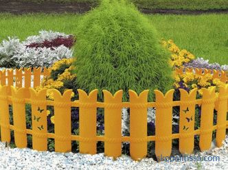 Garden Designer Flower Bed: prices for fencing