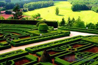 Regular style in landscape design history of creation and basic principles of construction