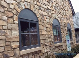 Decorative stone for exterior home: classification, advantages and disadvantages
