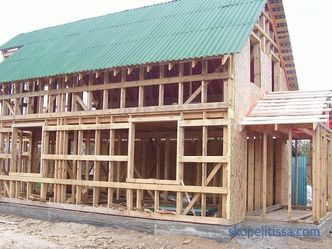 Online calculator calculating building materials for home construction