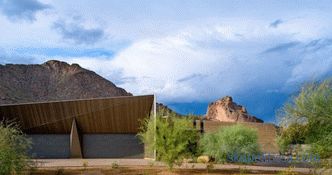 The House of Dancing Light in the Paradise Valley - from the architects of the Kendle Design Collaborative Studio