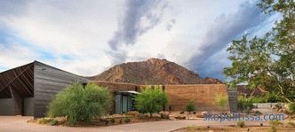 The House of Dancing Light in the Paradise Valley - from the architects of the Kendle Design Collaborative Studio