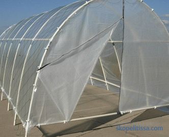 PVC pipe greenhouses: pros and cons, range, installation